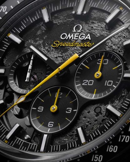 Omega Apollo 8 Speedmaster Dark Side of the Moon 44,25 mm, cerámica negra con pulsera de caucho 310.92.44.50.01.001 - Imagen 4