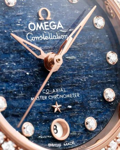 Omega Constellation 29 mm, oro Sedna™ con pulsera de piel 131.58.29.20.99.006 - Imagen 3