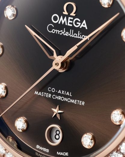 Omega Constellation 36 mm, acero - oro Sedna™ con pulsera de piel 131.28.36.20.63.001 - Imagen 4