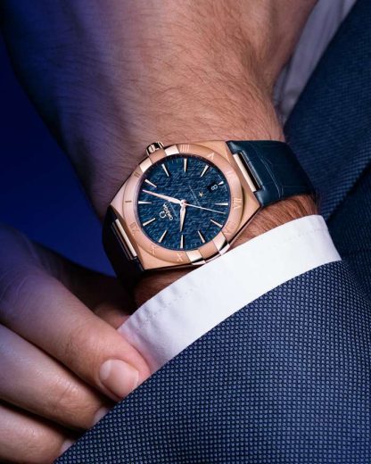 Omega Constellation 39 mm, oro Sedna™ con pulsera de piel 131.53.39.20.03.001 - Imagen 5