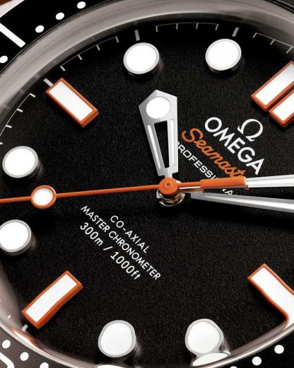 Omega Novedad Seamaster Diver 300M 42 mm, acero con acero 210.30.42.20.01.018 - Imagen 4