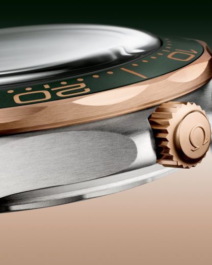 Omega Seamaster Diver 300M 42 mm, titanio - Bronze gold con titanio 210.90.42.20.10.001 - Imagen 6