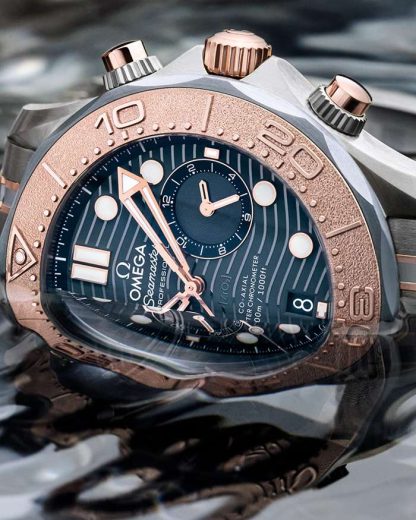 Omega Seamaster Diver 300M 44 mm, titanio - tántalo - oro Sedna™ con titanio - tántalo - oro Sedna™ 210.60.44.51.03.001 - Imagen 4