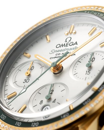Omega Speedmaster 38 38 mm, oro amarillo con pulsera de piel 324.68.38.50.02.004 - Imagen 3