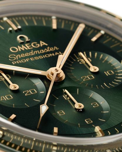 Omega Speedmaster Moonwatch Professional 42 mm, oro Moonshine™ con oro Moonshine™ 310.60.42.50.10.001 - Imagen 3